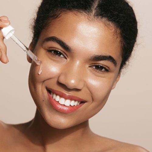 How to Apply Face Serum for Glowing Skin